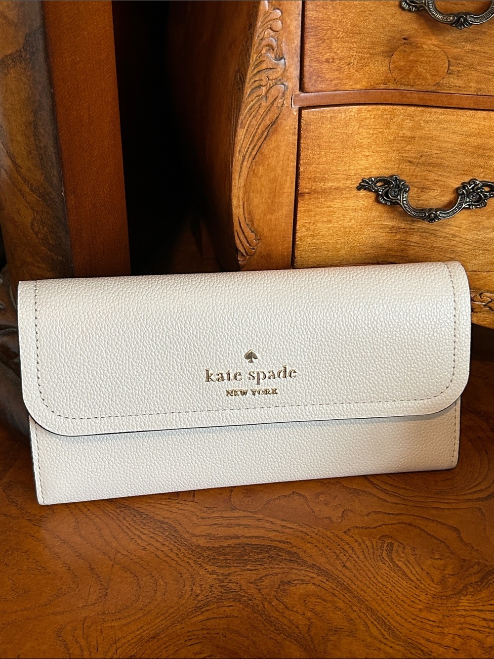 Kate Spade Cream Leather Wallet